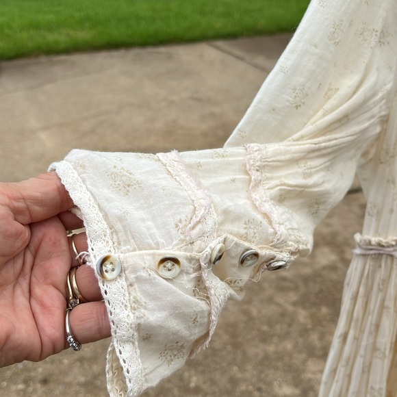 Magnolia Pearl Nonnie Belle - Picture 5 of 9